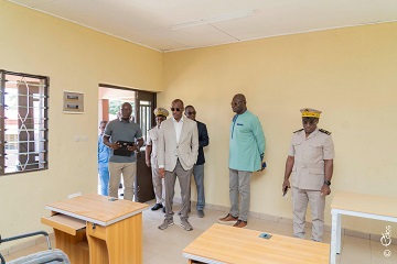 Côte d'Ivoire / Programme jeunesse du gouvernement (Pj-Gouv) : Le ministre Mamadou Touré visite le collège de proximité de Souafouè Djanhan à Sakassou